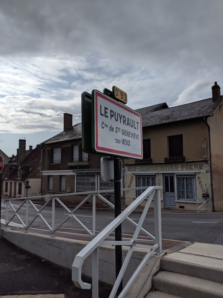 panneau de ville Le Puyrault